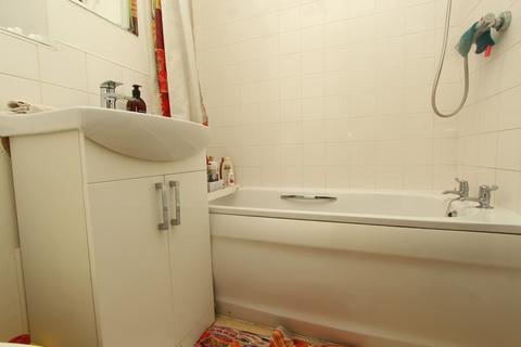undefined, Nest Farm Crescent, Wellingborough NN8