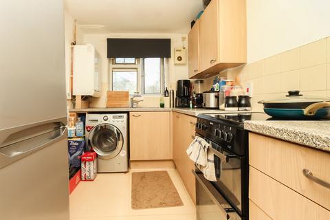 undefined, Nest Farm Crescent, Wellingborough NN8