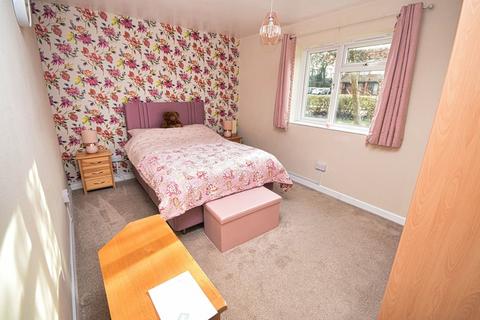 1 bedroom ground floor flat for sale, Hobs Meadow, Solihull B92