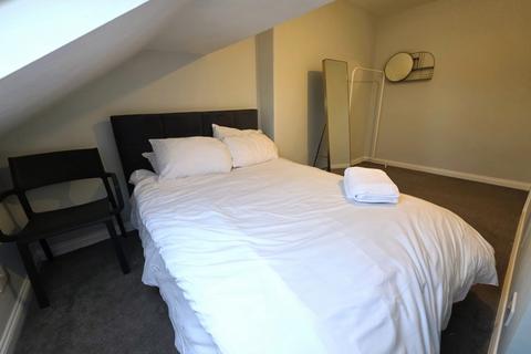 4 bedroom maisonette to rent, Lune Street, Saltburn, TS12