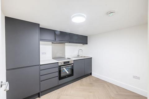 2 bedroom flat to rent, Croydon, CR0