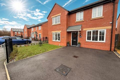 4 bedroom detached house to rent, Ernie Tagg Rd, Shavington