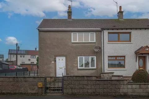 2 bedroom semi-detached house for sale