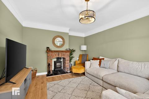 3 bedroom semi-detached house for sale, Conway Drive, Barry CF62