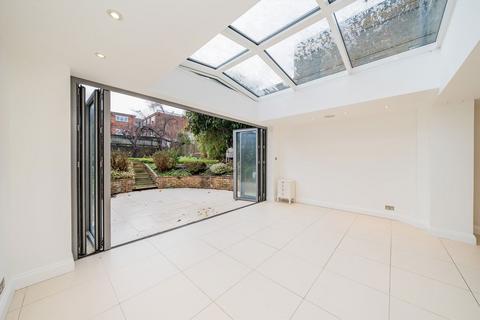 undefined, Woodlands Road, Isleworth TW7