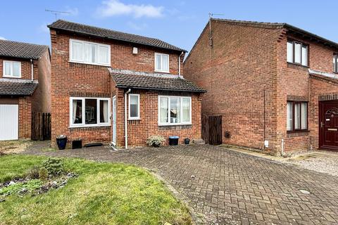 undefined, Farmers Drive, Brackley