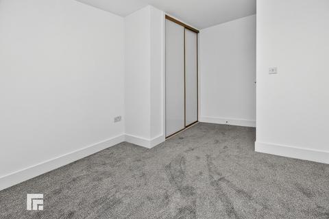 1 bedroom apartment to rent, Breakwater House, Prospect Place, Cardiff Bay