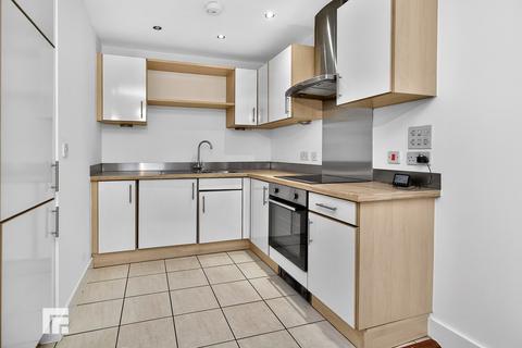 1 bedroom apartment to rent, Breakwater House, Prospect Place, Cardiff Bay