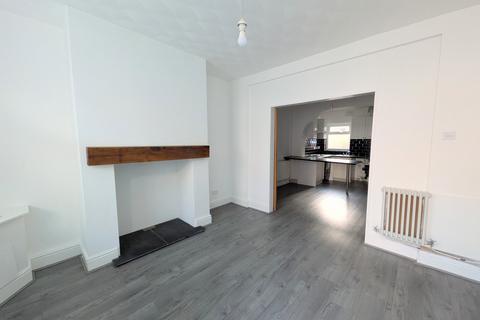 2 bedroom terraced house to rent, Bruce Street, St Helens