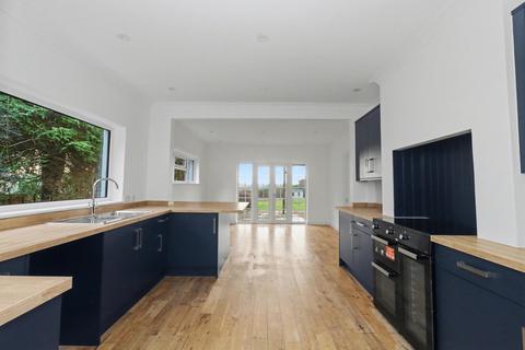 6 bedroom detached house to rent, Swanmore Road, Southampton SO32