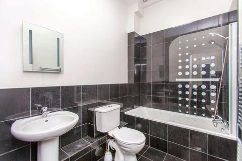 2 bedroom apartment to rent, Birchington Road, NW6, London