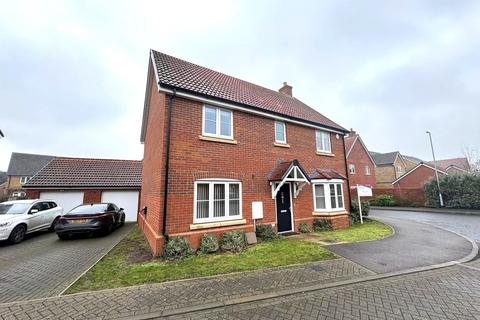 4 bedroom detached house to rent, Sceptre Drive, Mildenhall, Bury St. Edmunds