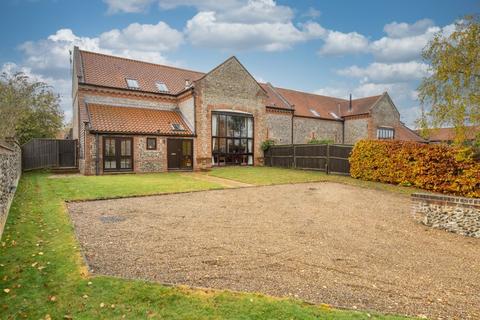 undefined, Aylmerton