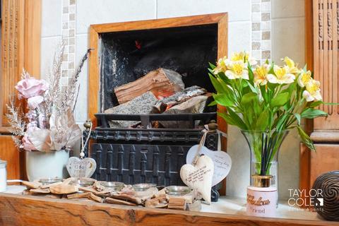 3 bedroom terraced house for sale, Alvecote Lane, Alvecote
