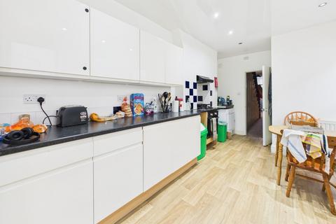 4 bedroom terraced house for sale, Derry Avenue, Plymouth PL4