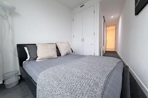 2 bedroom apartment to rent, The Rotunda, 150 New Street