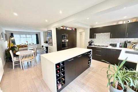 3 bedroom end of terrace house for sale, Henley Drive, Camberley GU16