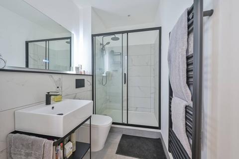 1 bedroom flat for sale, Kingston Road, Wimbledon, London, SW20