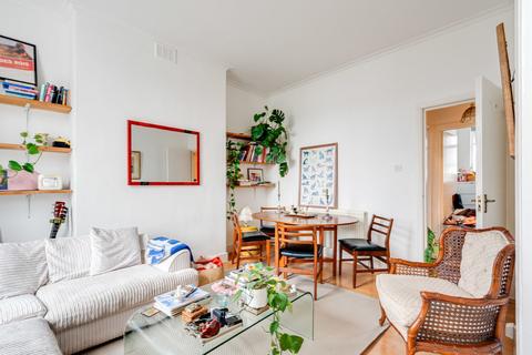 2 bedroom apartment for sale, Crane Grove, Islington, London, N7