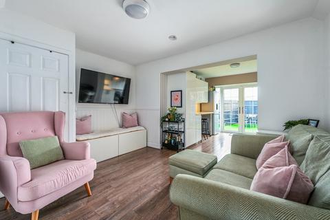 1 bedroom apartment for sale, Myrtle Drive, Camberley GU17
