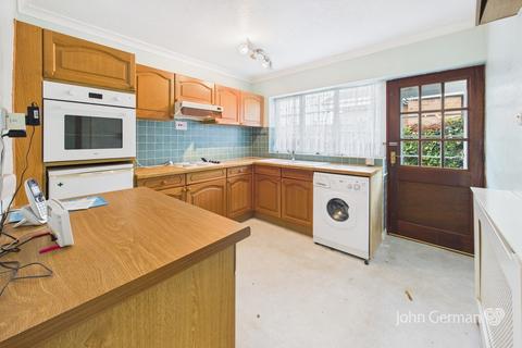 undefined, Park Crescent, Doveridge