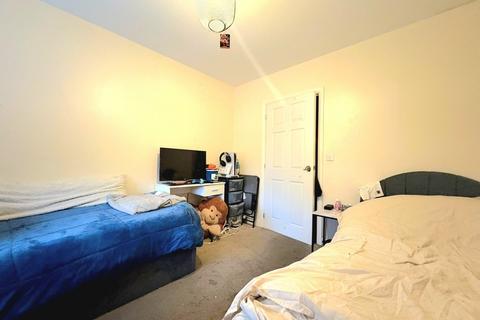 2 bedroom apartment for sale, Artisan Place, Harrow