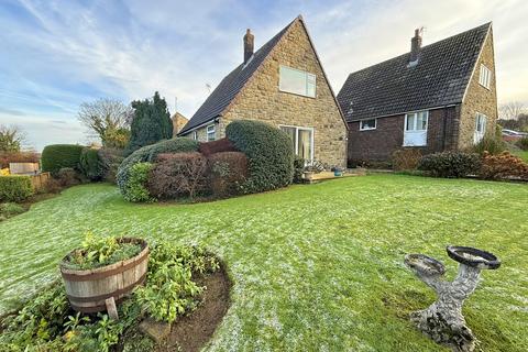 3 bedroom detached house for sale, Dale Close, Scarborough YO13