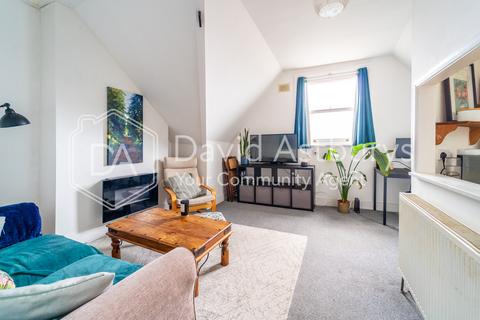 2 bedroom apartment to rent, Mount View Road, Crouch End, London