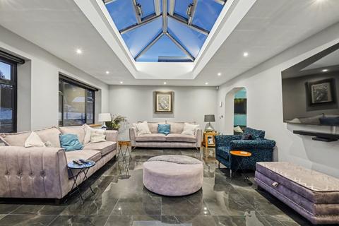 4 bedroom detached house for sale, Priestwood Road, Gravesend DA13