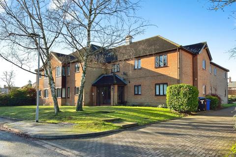 1 bedroom apartment to rent, Spinney Court, Sawbridgeworth CM21