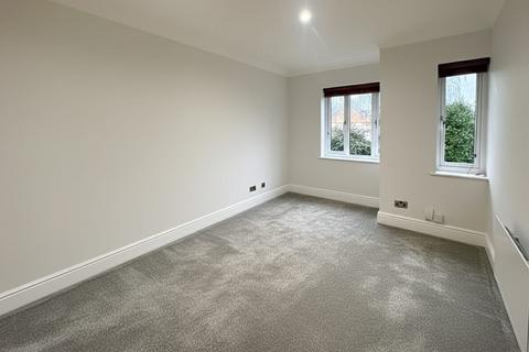 1 bedroom apartment to rent, Spinney Court, Sawbridgeworth CM21