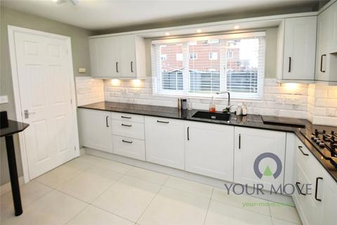 4 bedroom detached house to rent, Croyland Drive, Bedford MK42