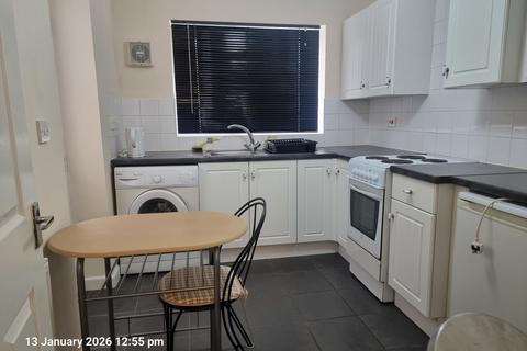 1 bedroom flat to rent, Stanley House, Salisbury Road, Hexthorpe, DN4 0HA