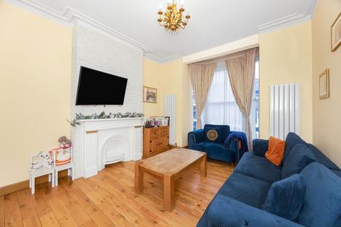 undefined, Selwyn Road, London E13