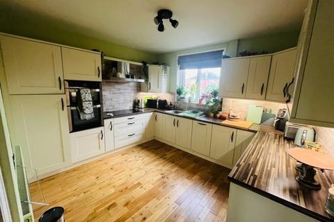 3 bedroom semi-detached house for sale, Glasshouse Road, Mexborough S64