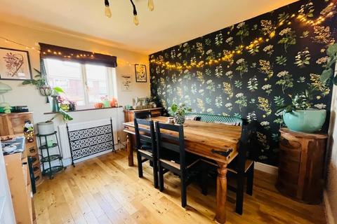 3 bedroom semi-detached house for sale, Glasshouse Road, Mexborough S64