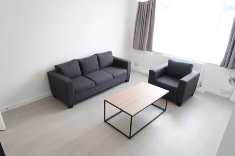 2 bedroom apartment to rent, Torriano Avenue, London NW5