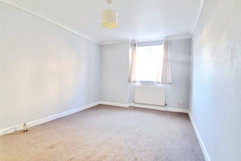 2 bedroom flat to rent, Ashburnham Road, East Sussex TN35