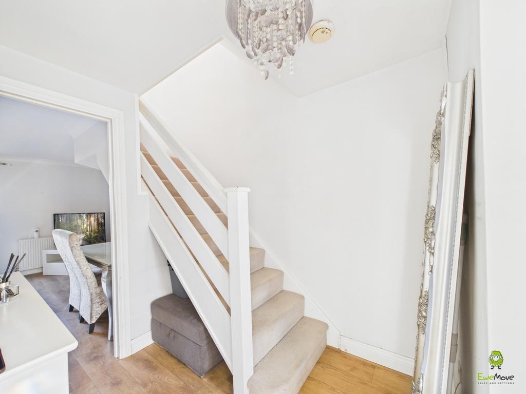 Presented by Robert at Ewe Move Bexleyheath and Dar
