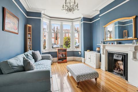 undefined, Bradley Gardens, Ealing, London, W13
