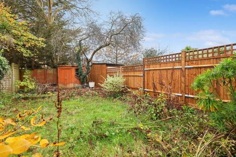 undefined, Bradley Gardens, Ealing, London, W13