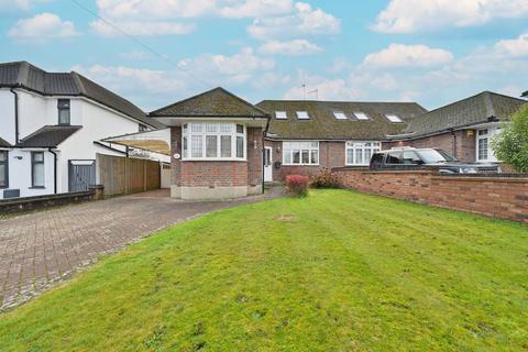 undefined, Bucknalls Lane, Watford, WD25