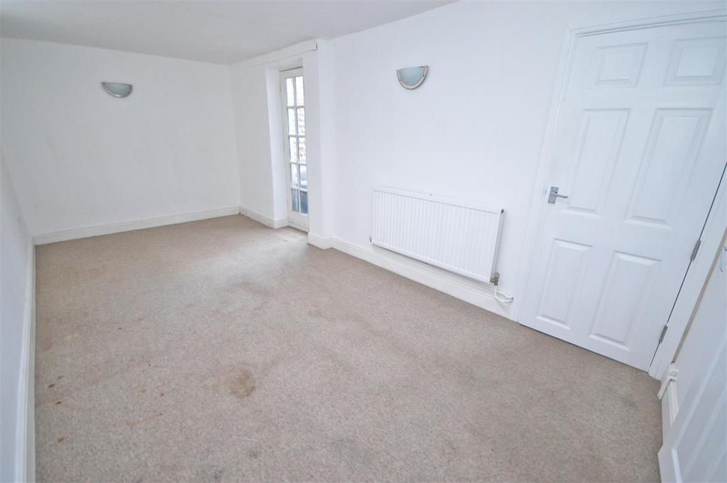 Bedroom 1.1.jpg