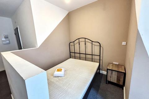 1 bedroom house to rent, Blackswarth Road, Bristol BS5