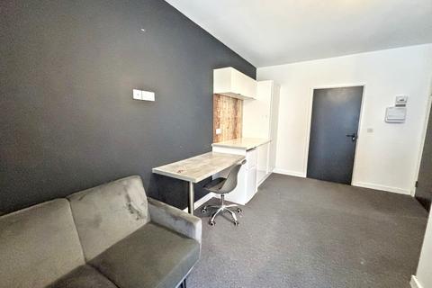 1 bedroom house to rent, Blackswarth Road, Bristol BS5