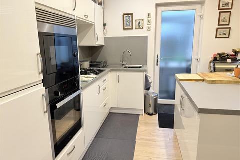 3 bedroom semi-detached house for sale, Crossley Lane, Mirfield WF14