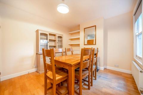 2 bedroom terraced house to rent, Nottingham Road, Isleworth TW7