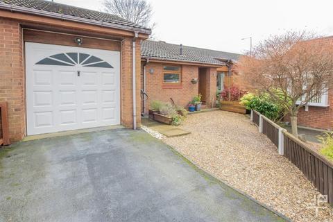 3 bedroom detached bungalow for sale, Plovers Lane, Frodsham WA6