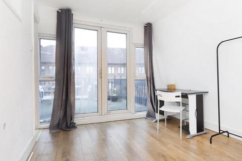 undefined, Lant Street, London SE1