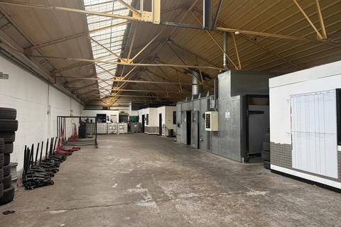Warehouse for sale, Porters Wood St Albans AL3 6PQ